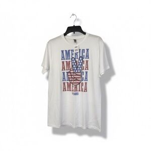 White Graphic T-Shirt with American Flag Design new with tag size xlg